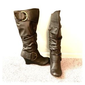 *Sold* Union bay wedge boots